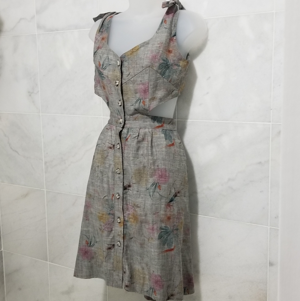 Reformation Gisela Dress Grey Floral Tie Shoulder Cutout Buttondown 2 - Picture 4 of 13